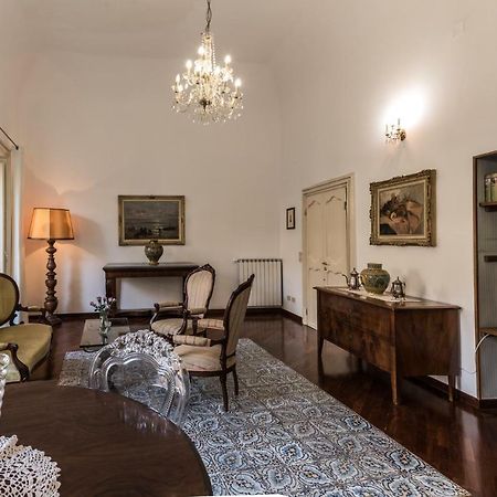 Appartamento Palazzo Pace Al Cassaro 팔레르모 외부 사진